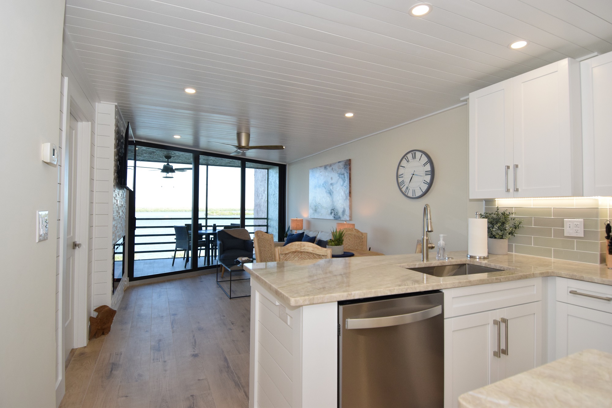 Riverside Club D506 Marco Beach Vacations